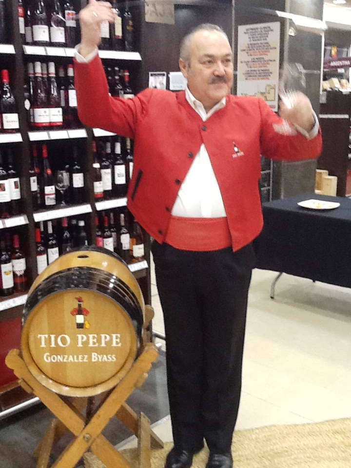 90_aniversario_bodegas_santa_cecilia_venenciador_tio_pepe